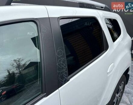 Білий Рено Дастер, об'ємом двигуна 1.6 л та пробігом 30 тис. км за 16300 $, фото 32 на Automoto.ua