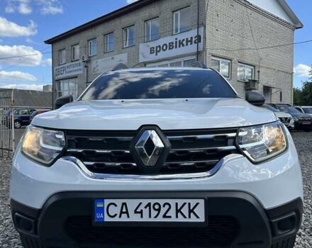 Белый Рено Дастер, объемом двигателя 1.6 л и пробегом 108 тыс. км за 12500 $, фото 8 на Automoto.ua