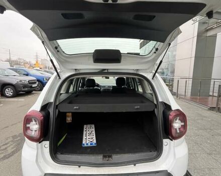 Белый Рено Дастер, объемом двигателя 1.5 л и пробегом 135 тыс. км за 15939 $, фото 10 на Automoto.ua