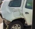 Белый Рено Дастер, объемом двигателя 1.5 л и пробегом 175 тыс. км за 3500 $, фото 1 на Automoto.ua