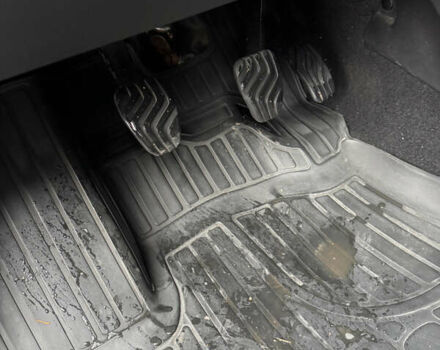 Белый Рено Дастер, объемом двигателя 1.5 л и пробегом 67 тыс. км за 16900 $, фото 12 на Automoto.ua