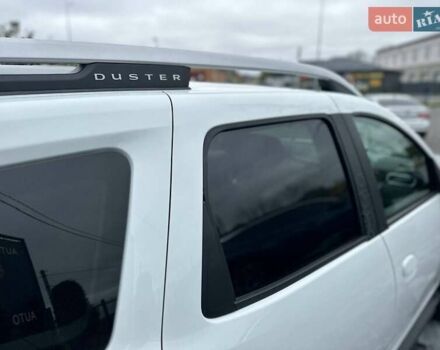 Білий Рено Дастер, об'ємом двигуна 1.6 л та пробігом 30 тис. км за 16300 $, фото 25 на Automoto.ua