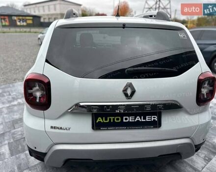 Білий Рено Дастер, об'ємом двигуна 1.6 л та пробігом 30 тис. км за 16300 $, фото 2 на Automoto.ua