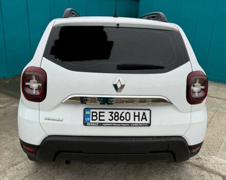 Белый Рено Дастер, объемом двигателя 1.46 л и пробегом 93 тыс. км за 16200 $, фото 3 на Automoto.ua