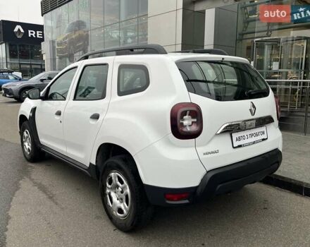 Белый Рено Дастер, объемом двигателя 1.5 л и пробегом 135 тыс. км за 15939 $, фото 7 на Automoto.ua