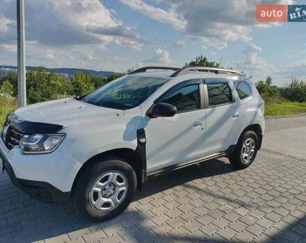 Белый Рено Дастер, объемом двигателя 1.6 л и пробегом 52 тыс. км за 19490 $, фото 3 на Automoto.ua