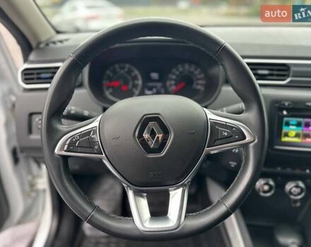 Білий Рено Дастер, об'ємом двигуна 1.6 л та пробігом 30 тис. км за 16300 $, фото 70 на Automoto.ua