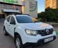 Белый Рено Дастер, объемом двигателя 1.6 л и пробегом 93 тыс. км за 8100 $, фото 1 на Automoto.ua