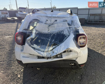 Белый Рено Дастер, объемом двигателя 1.46 л и пробегом 180 тыс. км за 7800 $, фото 4 на Automoto.ua