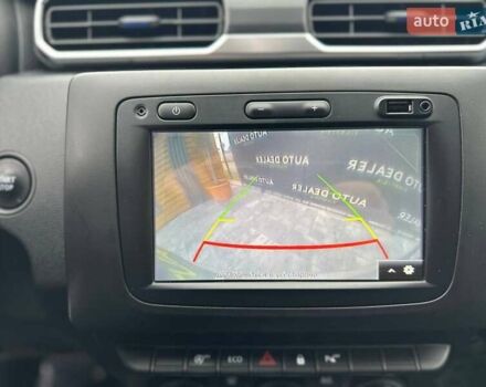 Білий Рено Дастер, об'ємом двигуна 1.6 л та пробігом 30 тис. км за 16300 $, фото 65 на Automoto.ua