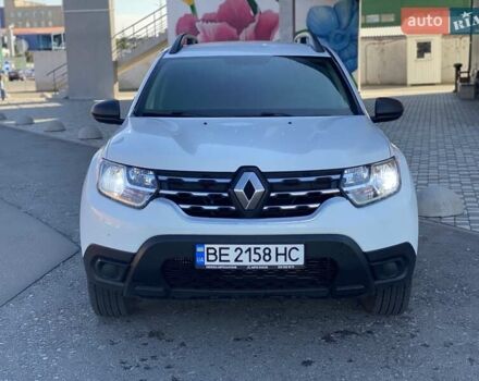 Білий Рено Дастер, об'ємом двигуна 1.5 л та пробігом 132 тис. км за 14450 $, фото 4 на Automoto.ua