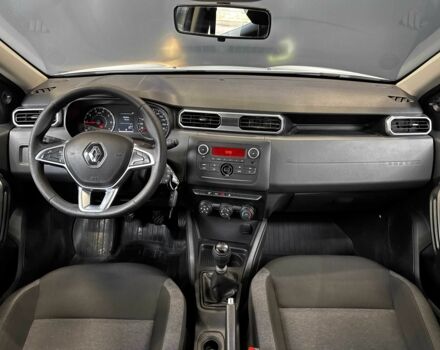 Белый Рено Дастер, объемом двигателя 1.5 л и пробегом 181 тыс. км за 14000 $, фото 13 на Automoto.ua