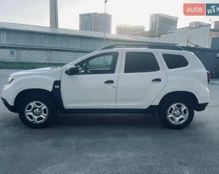 Білий Рено Дастер, об'ємом двигуна 1.6 л та пробігом 128 тис. км за 11000 $, фото 3 на Automoto.ua