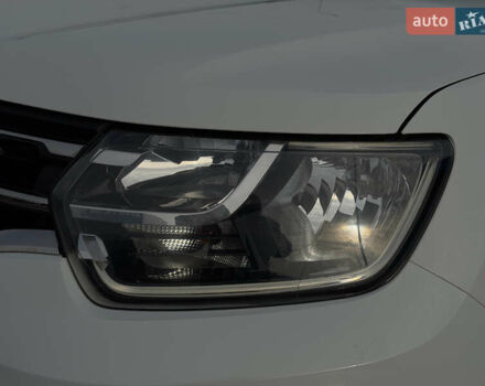 Білий Рено Дастер, об'ємом двигуна 1.6 л та пробігом 28 тис. км за 16800 $, фото 51 на Automoto.ua