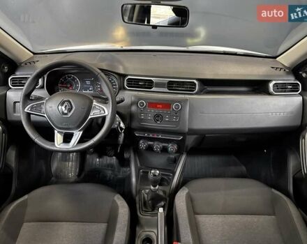 Рено Дастер 2021 в Киеве на Automoto.ua Белый Рено Дастер, объемом двигателя 1.5 л и пробегом 181 тыс. км за 14000 $, фото 29 на Automoto.ua