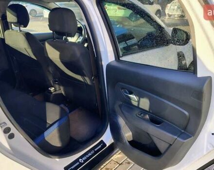 Белый Рено Дастер, объемом двигателя 1.46 л и пробегом 130 тыс. км за 17550 $, фото 4 на Automoto.ua