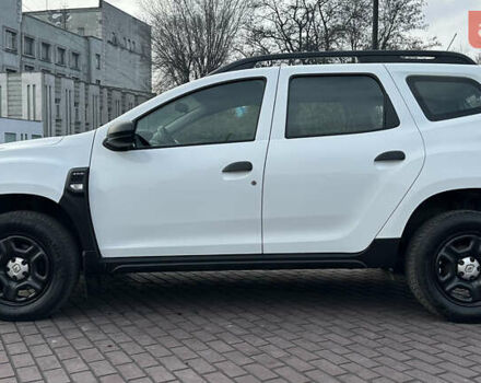 Білий Рено Дастер, об'ємом двигуна 1.5 л та пробігом 222 тис. км за 15500 $, фото 12 на Automoto.ua