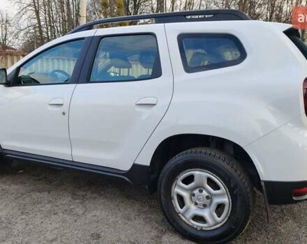 Белый Рено Дастер, объемом двигателя 1.5 л и пробегом 80 тыс. км за 13500 $, фото 5 на Automoto.ua