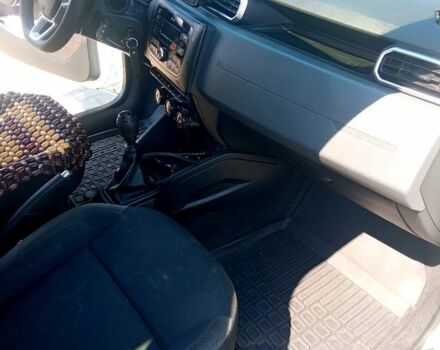 Білий Рено Дастер, об'ємом двигуна 1.5 л та пробігом 221 тис. км за 12600 $, фото 4 на Automoto.ua