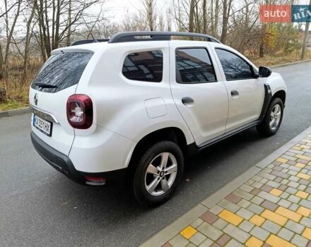 Белый Рено Дастер, объемом двигателя 1.6 л и пробегом 58 тыс. км за 16200 $, фото 7 на Automoto.ua