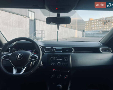 Білий Рено Дастер, об'ємом двигуна 1.6 л та пробігом 128 тис. км за 11000 $, фото 13 на Automoto.ua