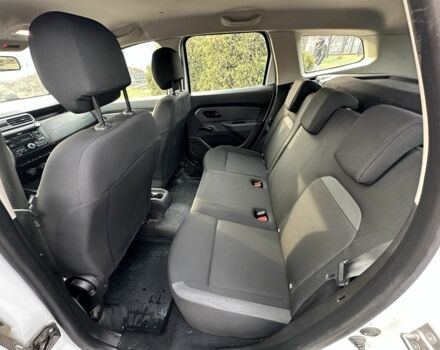 Білий Рено Дастер, об'ємом двигуна 1.5 л та пробігом 222 тис. км за 15500 $, фото 10 на Automoto.ua