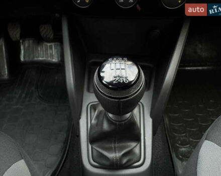 Белый Рено Дастер, объемом двигателя 1.46 л и пробегом 130 тыс. км за 14900 $, фото 25 на Automoto.ua