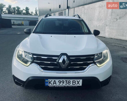 Білий Рено Дастер, об'ємом двигуна 1.6 л та пробігом 128 тис. км за 11000 $, фото 5 на Automoto.ua