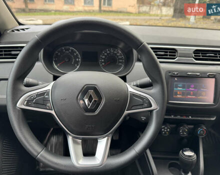 Белый Рено Дастер, объемом двигателя 1.46 л и пробегом 130 тыс. км за 14900 $, фото 24 на Automoto.ua