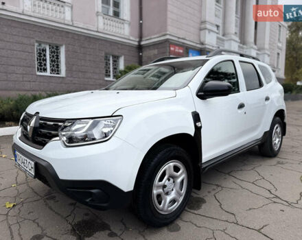 Белый Рено Дастер, объемом двигателя 1.46 л и пробегом 130 тыс. км за 14900 $, фото 1 на Automoto.ua