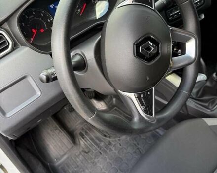 Рено Дастер 2021 в Киеве на Automoto.ua Белый Рено Дастер, объемом двигателя 1.46 л и пробегом 98 тыс. км за 18400 $, фото 5 на Automoto.ua