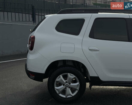 Білий Рено Дастер, об'ємом двигуна 1.6 л та пробігом 28 тис. км за 16800 $, фото 64 на Automoto.ua