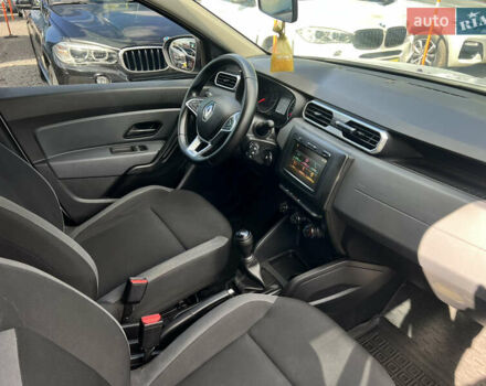 Белый Рено Дастер, объемом двигателя 1.6 л и пробегом 156 тыс. км за 12800 $, фото 8 на Automoto.ua