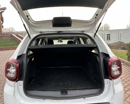 Білий Рено Дастер, об'ємом двигуна 1.5 л та пробігом 222 тис. км за 15500 $, фото 37 на Automoto.ua