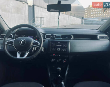 Білий Рено Дастер, об'ємом двигуна 1.6 л та пробігом 128 тис. км за 11000 $, фото 25 на Automoto.ua