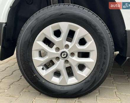 Білий Рено Дастер, об'ємом двигуна 1.46 л та пробігом 92 тис. км за 16900 $, фото 10 на Automoto.ua