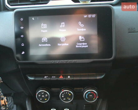 Білий Рено Дастер, об'ємом двигуна 1.5 л та пробігом 120 тис. км за 16900 $, фото 13 на Automoto.ua