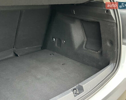 Білий Рено Дастер, об'ємом двигуна 1.46 л та пробігом 92 тис. км за 16900 $, фото 63 на Automoto.ua