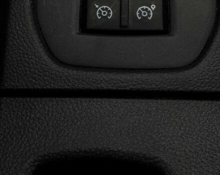 Белый Рено Дастер, объемом двигателя 1.46 л и пробегом 130 тыс. км за 14900 $, фото 26 на Automoto.ua