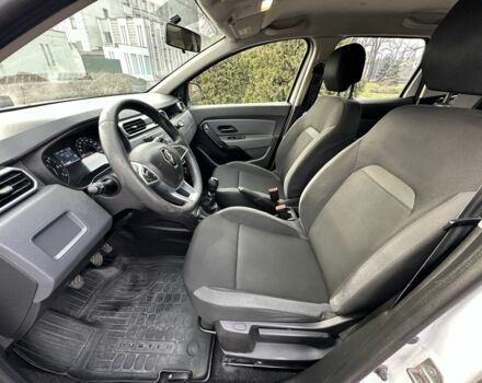 Білий Рено Дастер, об'ємом двигуна 1.5 л та пробігом 222 тис. км за 15500 $, фото 9 на Automoto.ua