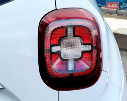 Білий Рено Дастер, об'ємом двигуна 1.46 л та пробігом 159 тис. км за 18800 $, фото 22 на Automoto.ua