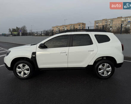 Білий Рено Дастер, об'ємом двигуна 1.6 л та пробігом 28 тис. км за 16800 $, фото 15 на Automoto.ua