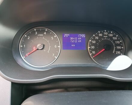 Белый Рено Дастер, объемом двигателя 1.5 л и пробегом 39 тыс. км за 16000 $, фото 7 на Automoto.ua
