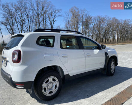 Белый Рено Дастер, объемом двигателя 1.5 л и пробегом 122 тыс. км за 17899 $, фото 5 на Automoto.ua