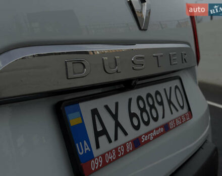 Білий Рено Дастер, об'ємом двигуна 1.6 л та пробігом 28 тис. км за 16800 $, фото 62 на Automoto.ua