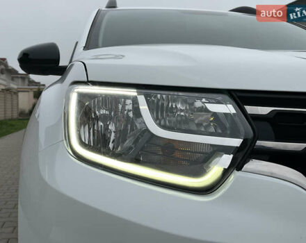 Білий Рено Дастер, об'ємом двигуна 1.46 л та пробігом 92 тис. км за 16900 $, фото 26 на Automoto.ua