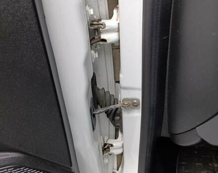 Белый Рено Дастер, объемом двигателя 1.6 л и пробегом 58 тыс. км за 16200 $, фото 17 на Automoto.ua