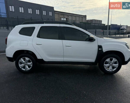 Білий Рено Дастер, об'ємом двигуна 1.6 л та пробігом 28 тис. км за 16800 $, фото 39 на Automoto.ua