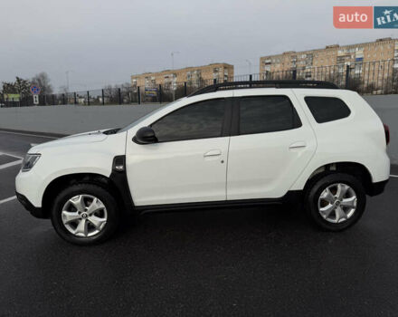 Білий Рено Дастер, об'ємом двигуна 1.6 л та пробігом 28 тис. км за 16800 $, фото 14 на Automoto.ua