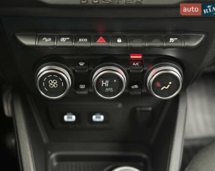 Білий Рено Дастер, об'ємом двигуна 1.46 л та пробігом 150 тис. км за 18200 $, фото 19 на Automoto.ua